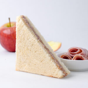 Sandwich de pavo con manzana